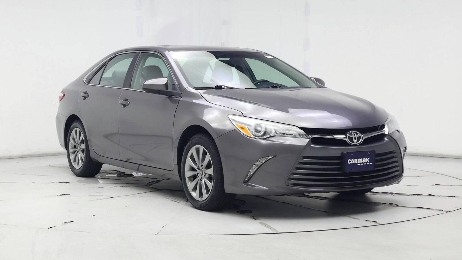 2017 Toyota Camry XLE in Birmingham AL For Sale - Image 1