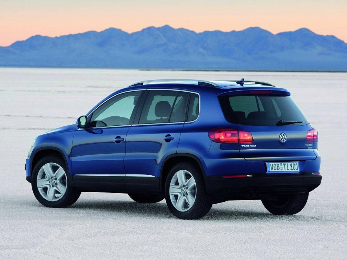 2017 Volkswagen Tiguan S in Columbus OH For Sale - Image 1