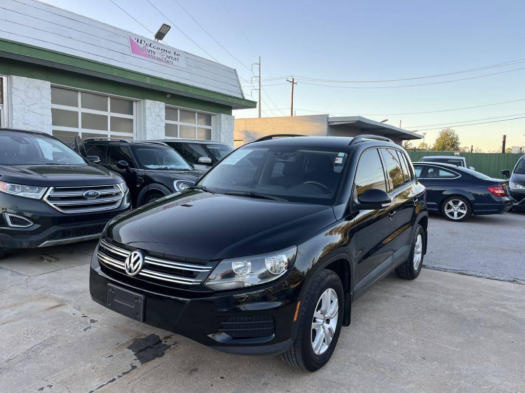 2017 Volkswagen Tiguan S in Houston TX For Sale - Image 1
