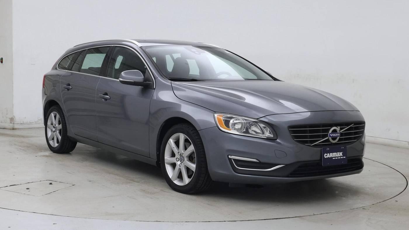 2017 Volvo V60 Premier in Birmingham AL For Sale - Image 1
