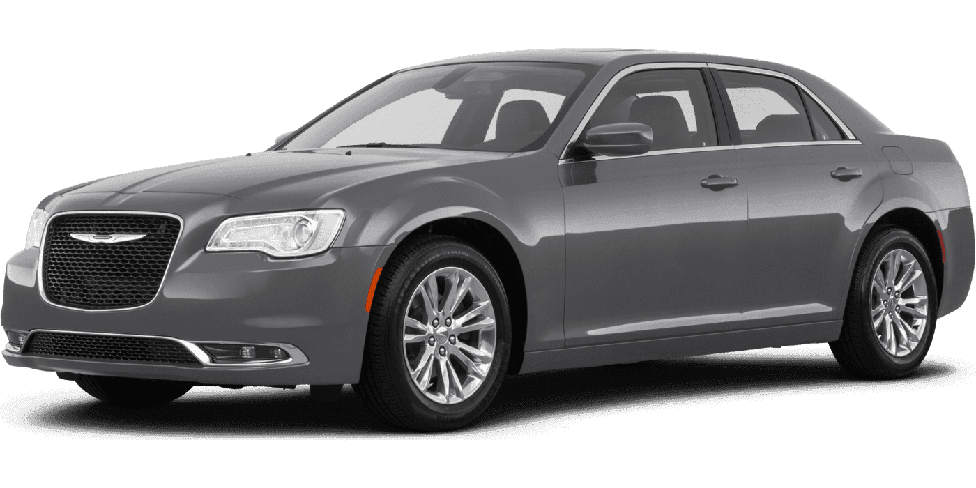 2018 Chrysler 300 Touring L in Fayetteville TN For Sale - Image 1