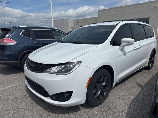 2018 Chrysler Pacifica Touring L Plus in Columbus OH For Sale - Image 1