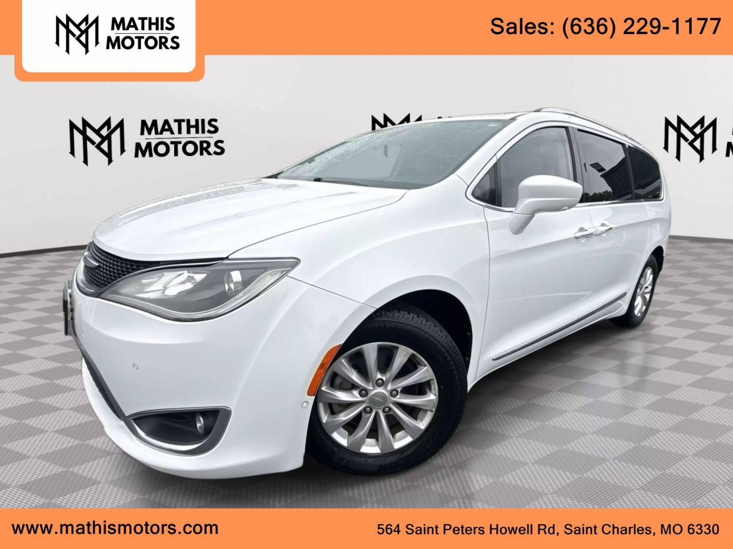 2018 Chrysler Pacifica Touring L Plus in St Charles MO For Sale - Image 1