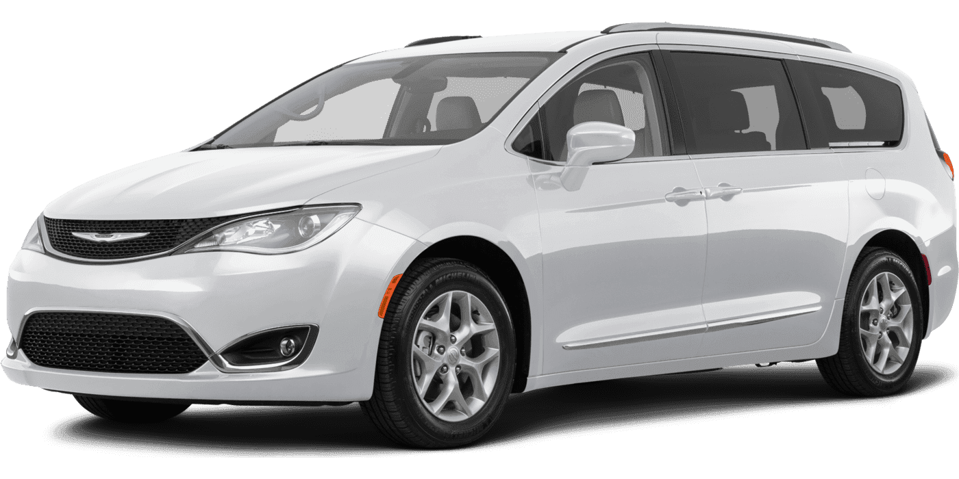 2018 Chrysler Pacifica Touring Plus in Greensburg PA For Sale - Image 1