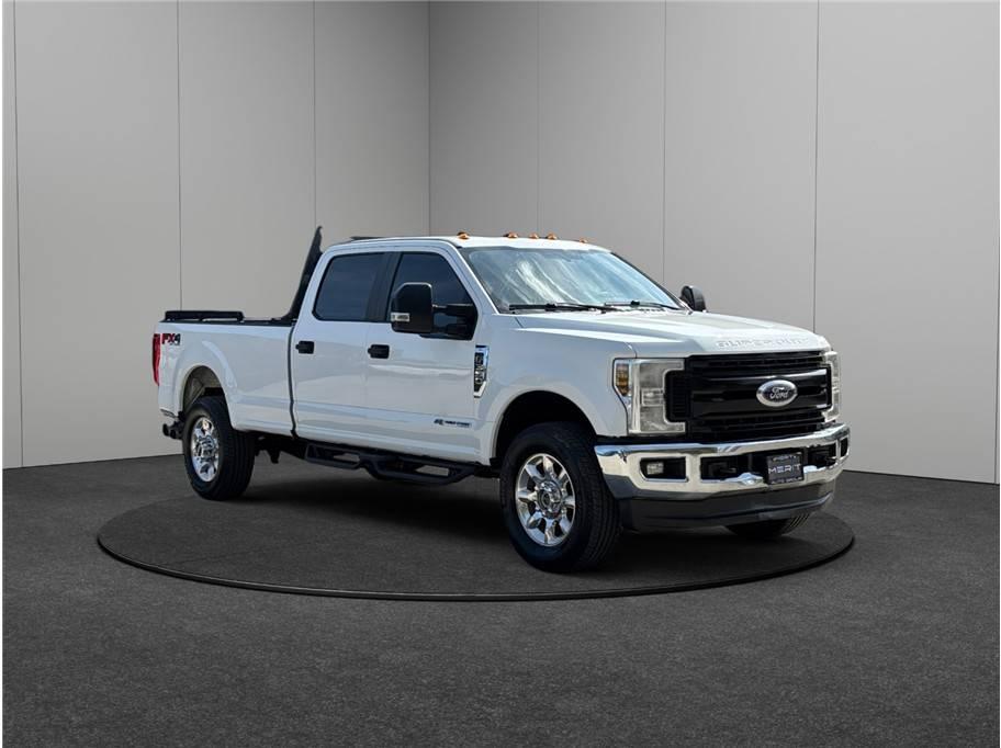 2018 Ford Super Duty F-350 XL in Jacksonville FL For Sale - Image 1