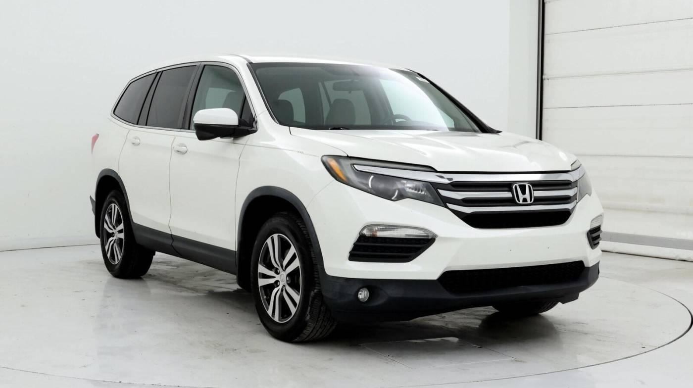 2018 Honda Pilot EX in Inglewood CA For Sale - Image 1