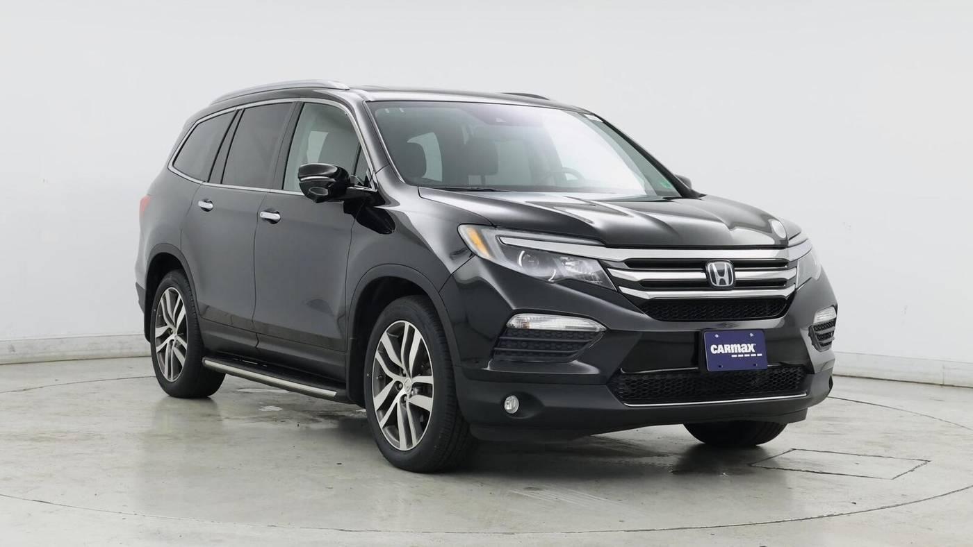 2018 Honda Pilot Touring in Birmingham AL For Sale - Image 1