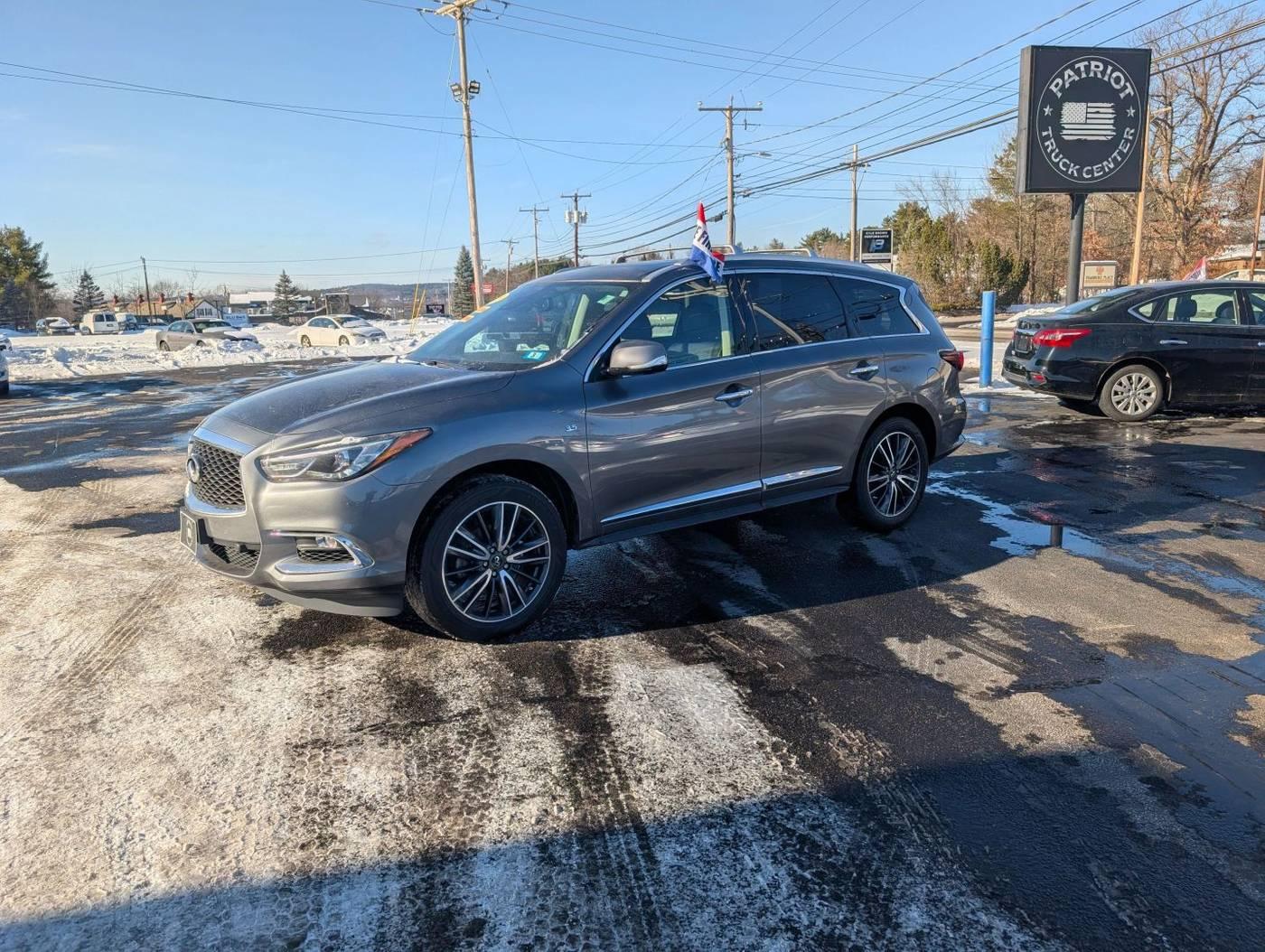2018 INFINITI QX60 3.5 in Concord NH For Sale - Image 1
