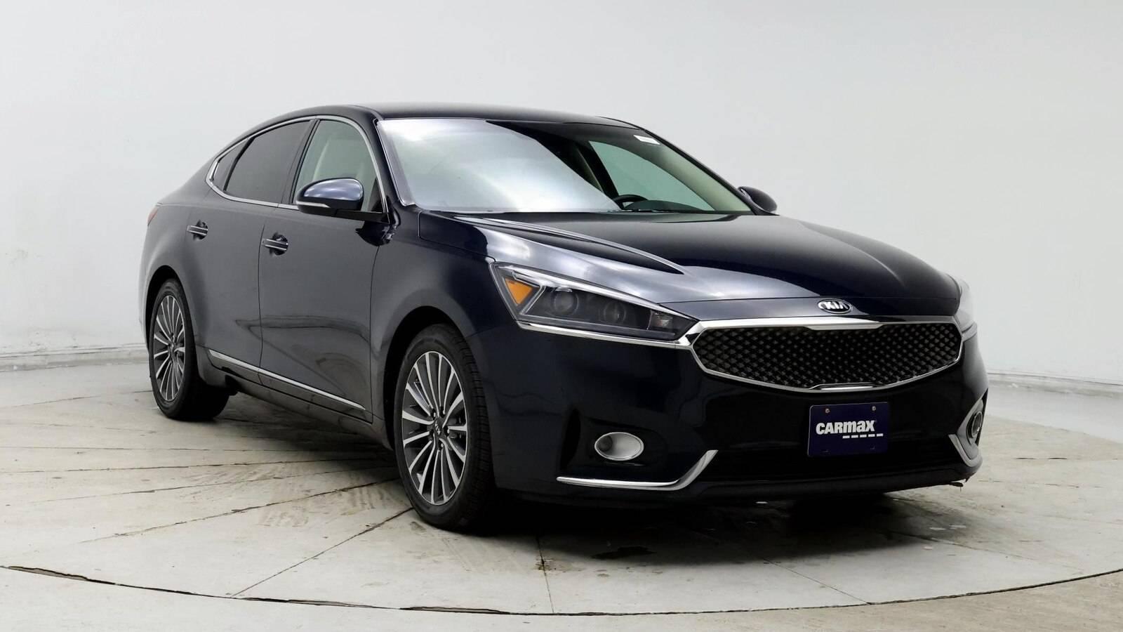 2018 Kia Cadenza Premium in Birmingham AL For Sale - Image 1