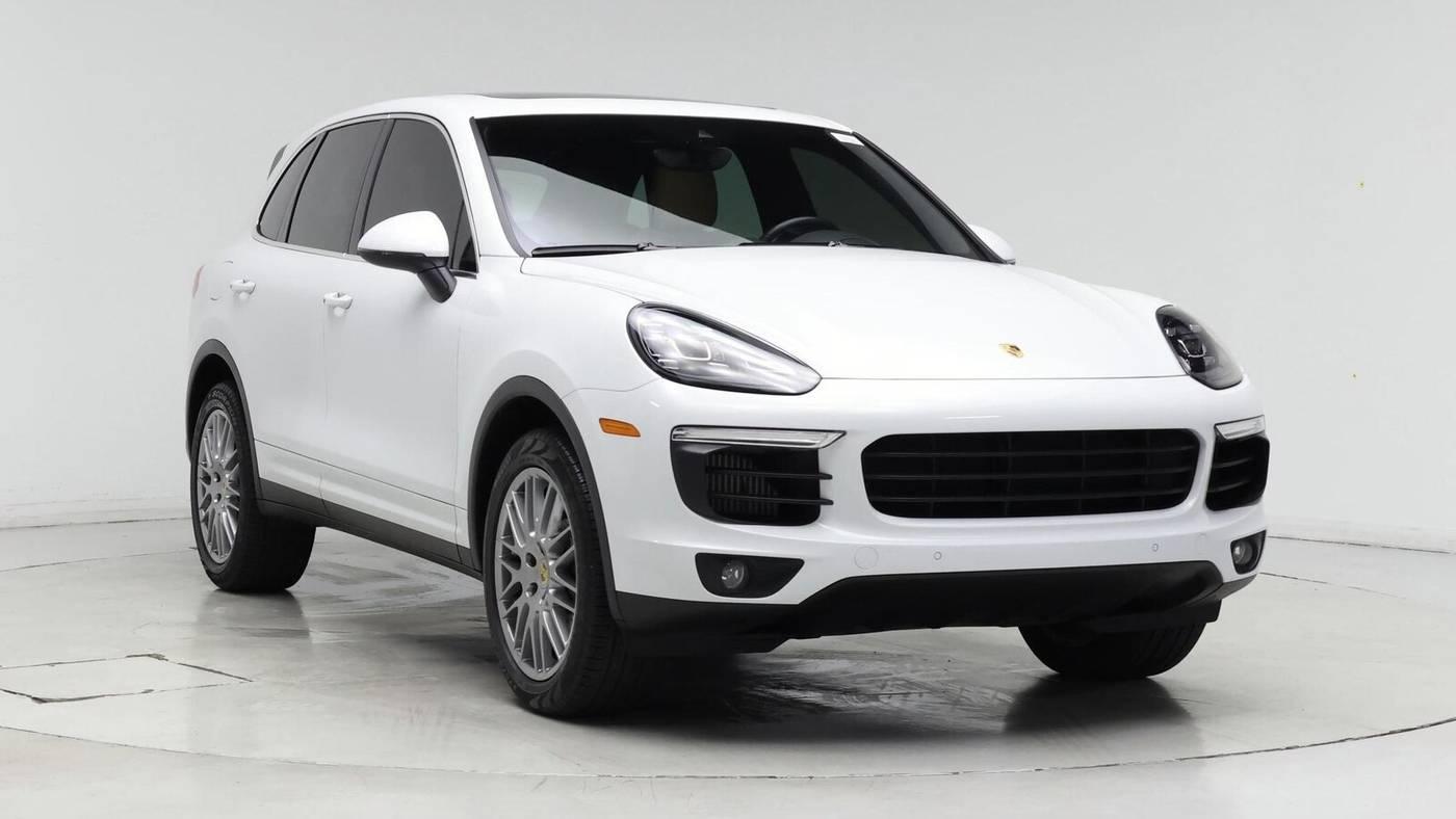 2018 Porsche Cayenne Cayenne S in Doral FL For Sale - Image 1