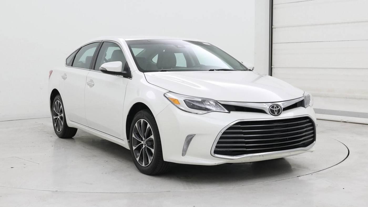 2018 Toyota Avalon Limited in Birmingham AL For Sale - Image 1