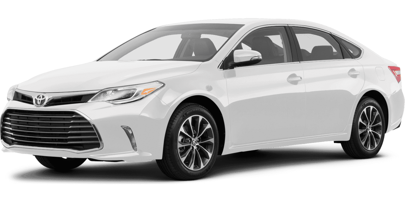 2018 Toyota Avalon XLE in Crossville TN For Sale - Image 1