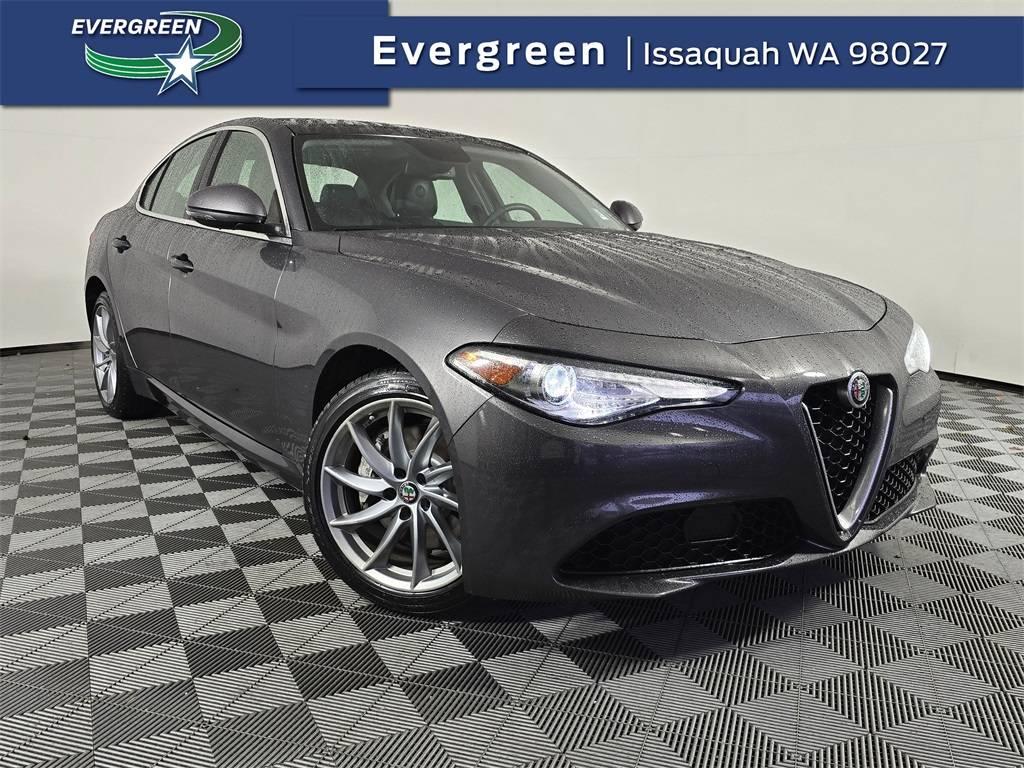2019 Alfa Romeo Giulia Standard in Issaquah WA For Sale - Image 1