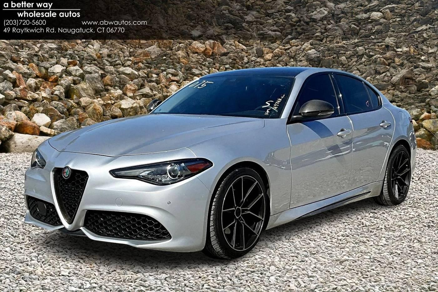 2019 Alfa Romeo Giulia Ti Sport Carbon in Naugatuck CT For Sale - Image 1