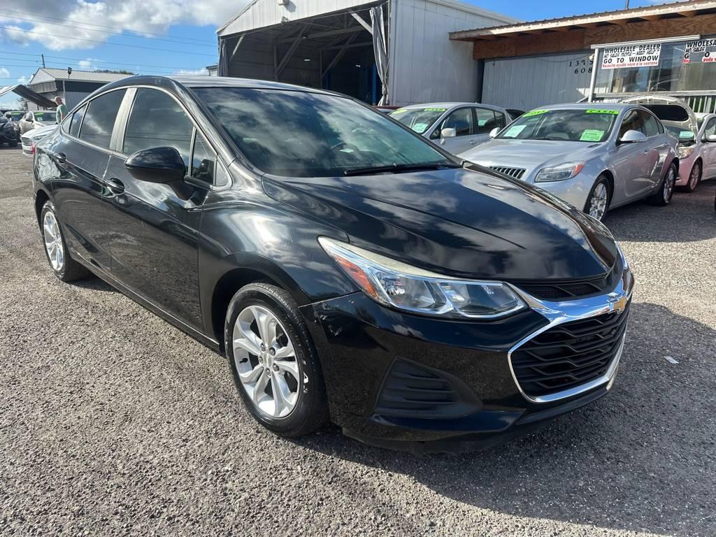 2019 Chevrolet Cruze LS in Orlando FL For Sale - Image 1