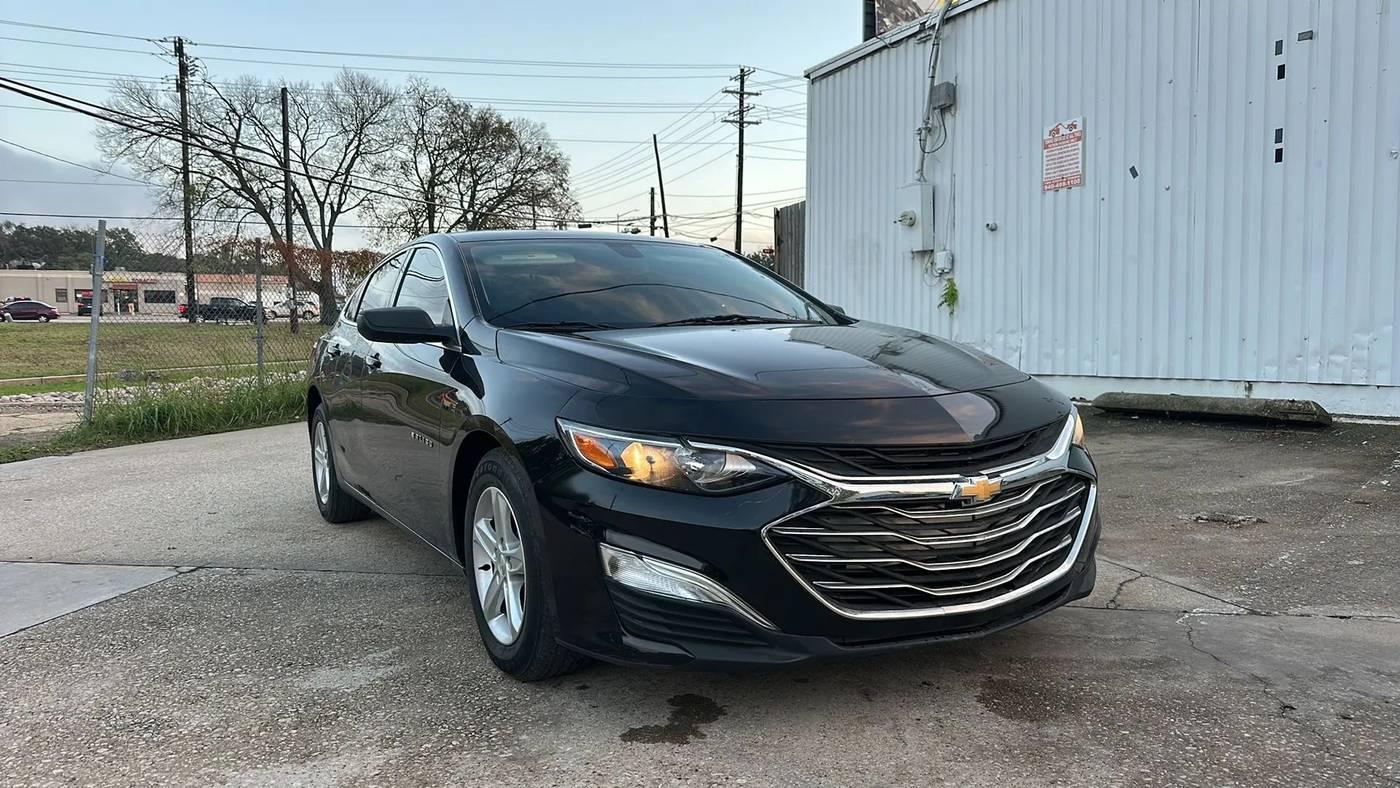 2019 Chevrolet Malibu LS in Denton TX For Sale - Image 1