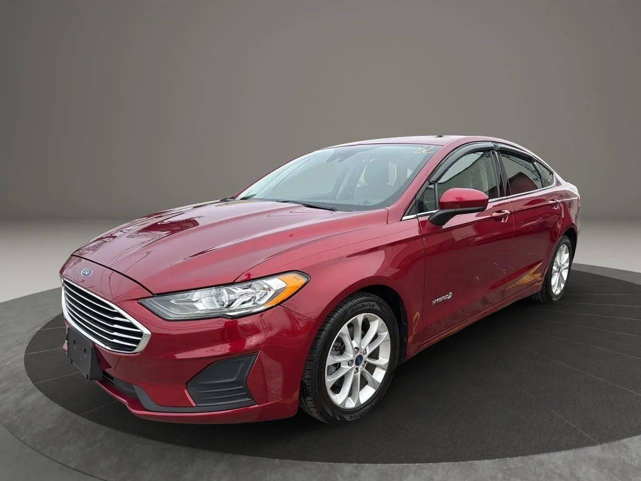 2019 Ford Fusion Hybrid SE in Garfield NJ For Sale - Image 1
