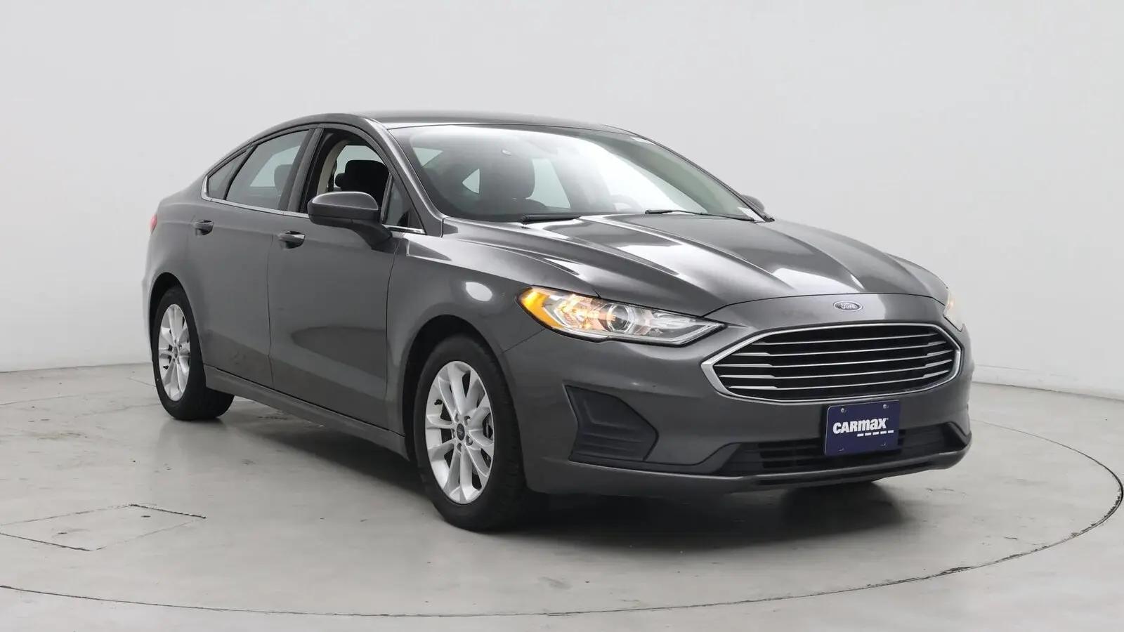 2019 Ford Fusion SE in Birmingham AL For Sale - Image 1