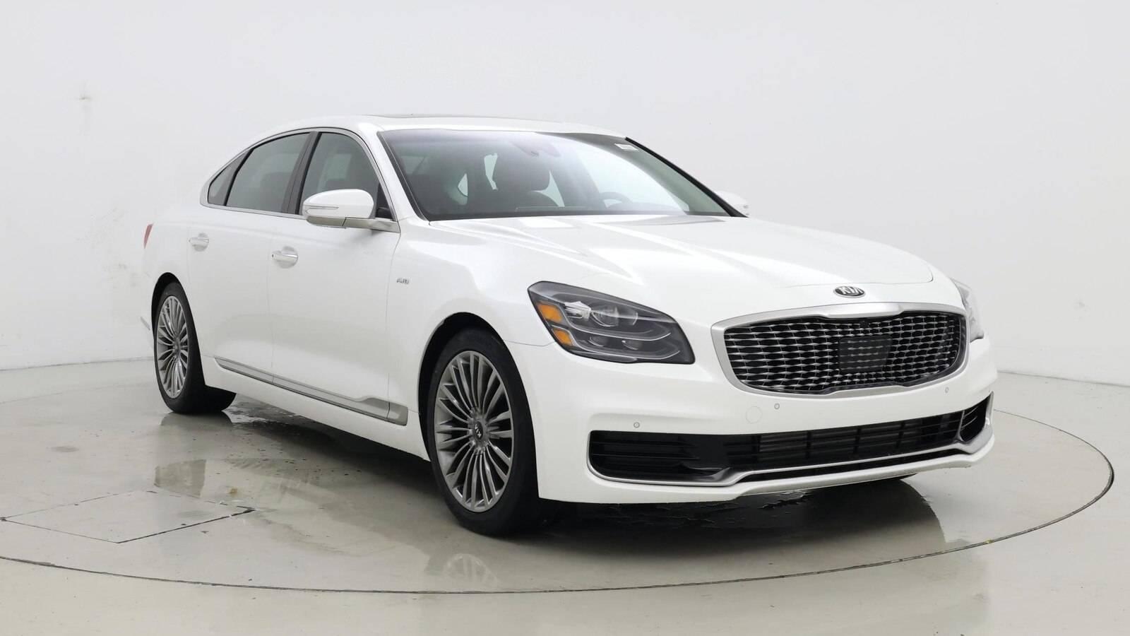2019 Kia K900 Luxury in Birmingham AL For Sale - Image 1