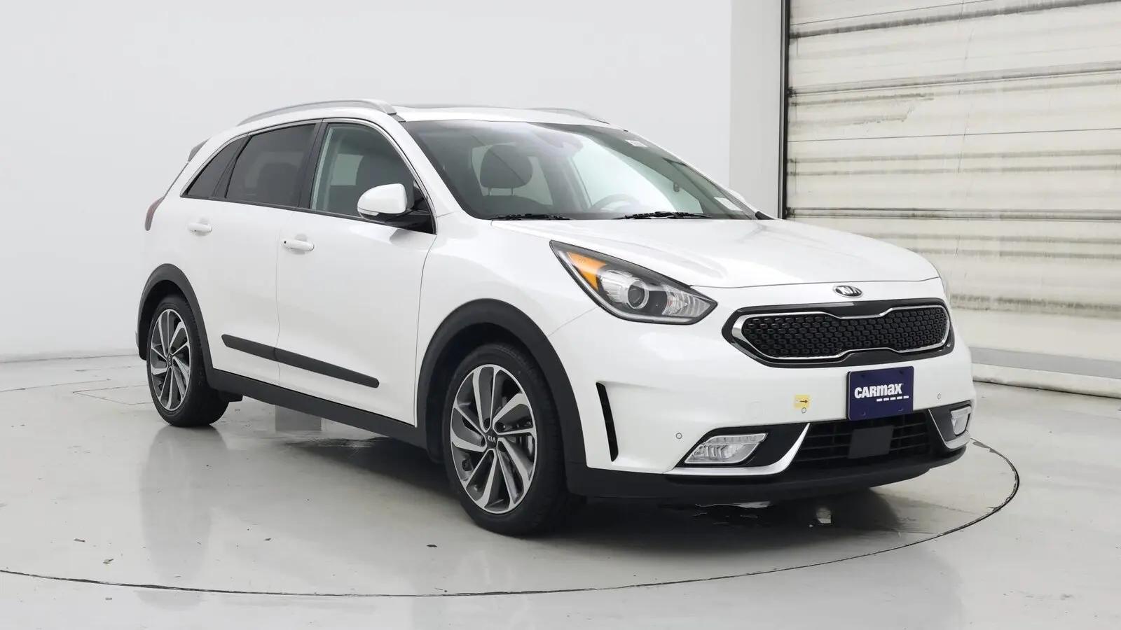 2019 Kia Niro Hybrid Touring in Birmingham AL For Sale - Image 1