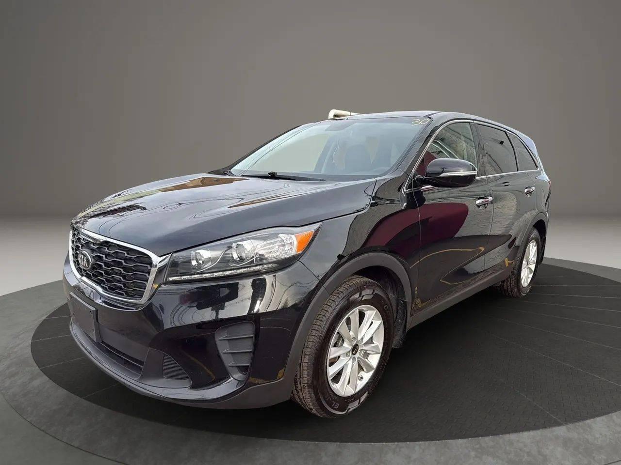 2019 Kia Sorento LX in Garfield NJ For Sale - Image 1