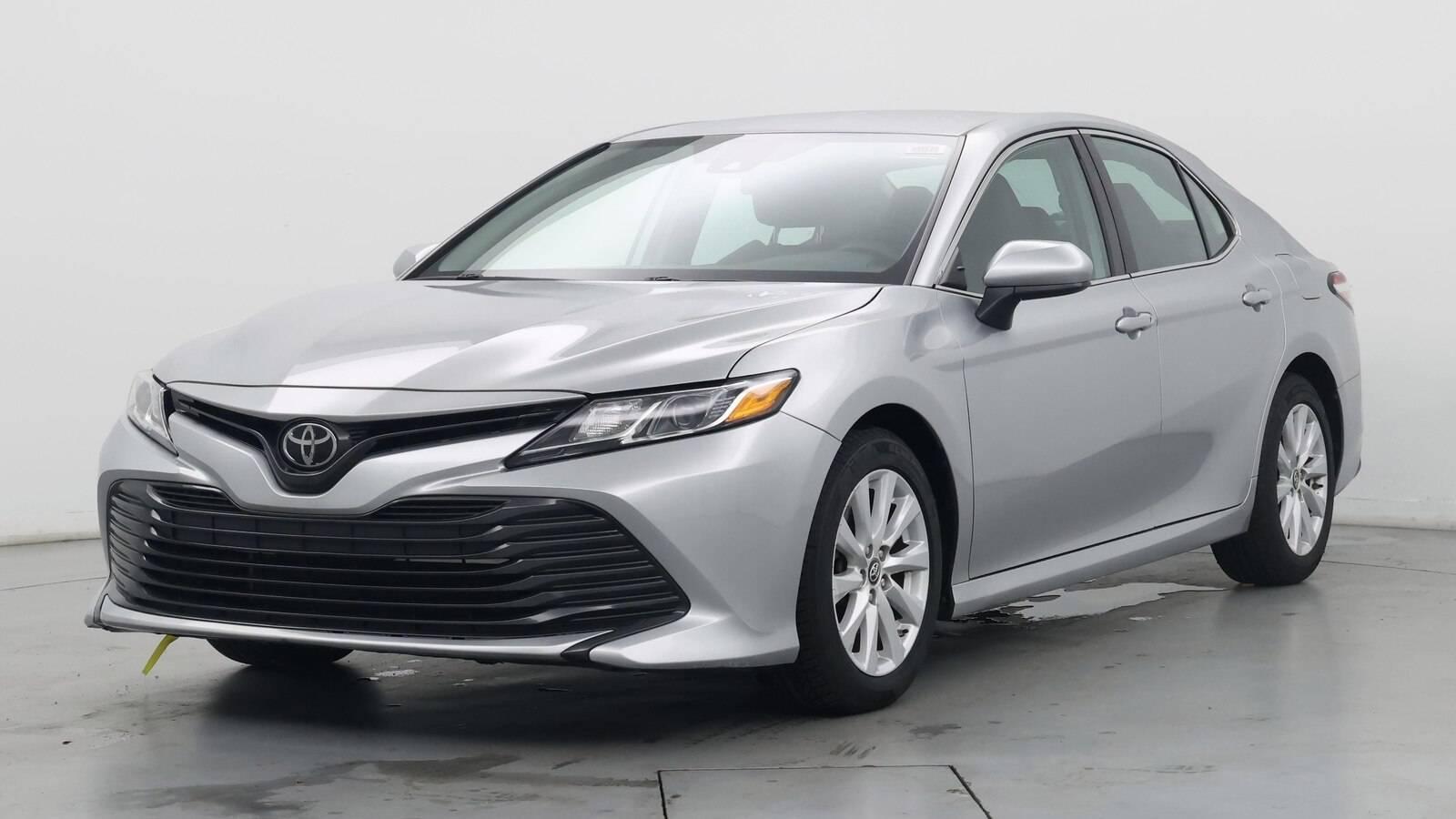 2019 Toyota Camry LE in Inglewood CA For Sale - Image 1