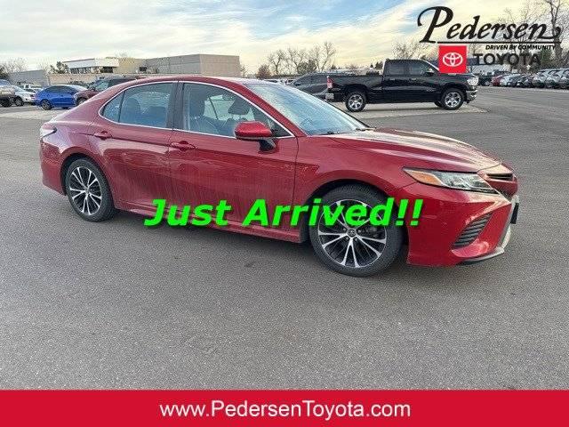 2019 Toyota Camry SE in Fort Collins CO For Sale - Image 1
