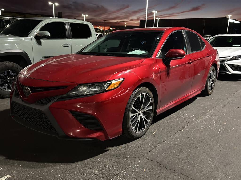 2019 Toyota Camry SE in Mesa AZ For Sale - Image 1