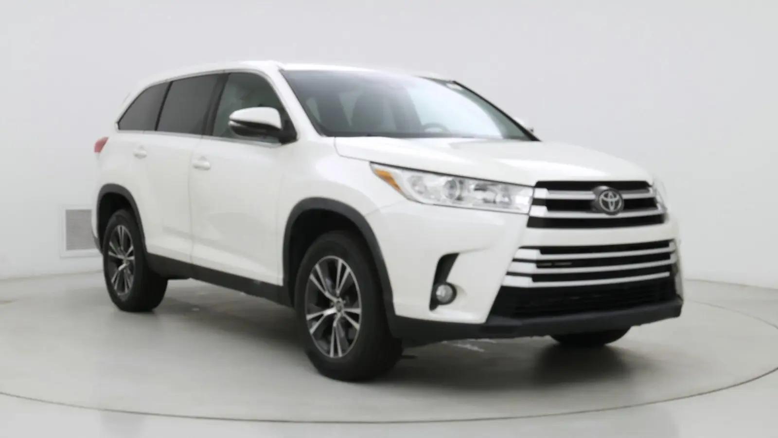 2019 Toyota Highlander LE Plus in Birmingham AL For Sale - Image 1