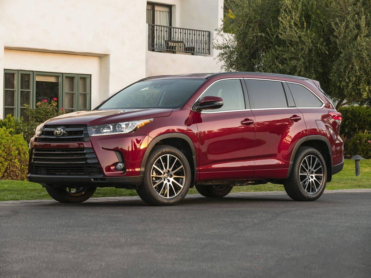 2019 Toyota Highlander LE V6 in Vienna VA For Sale - Image 1
