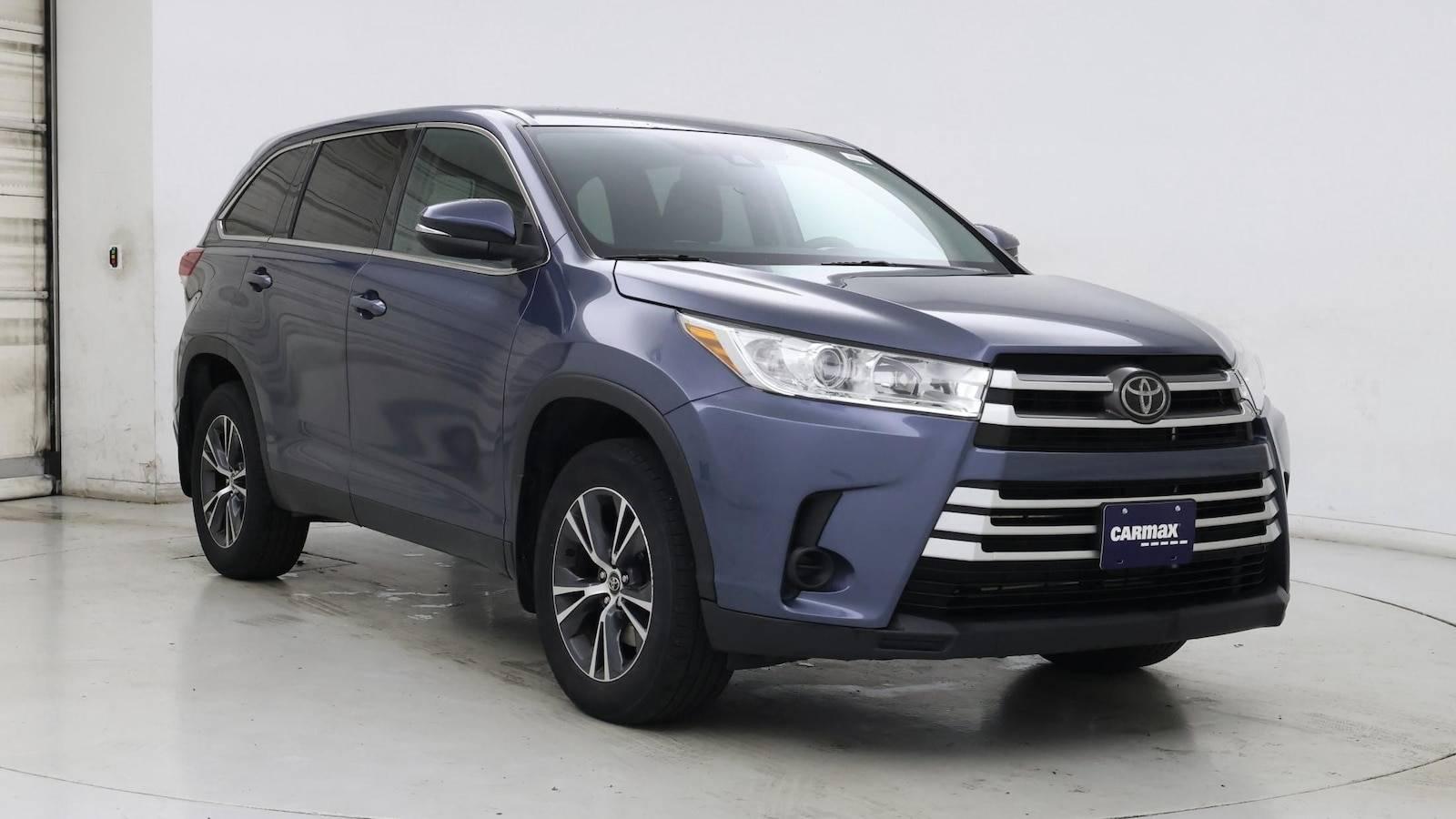 2019 Toyota Highlander LE V6 in Birmingham AL For Sale - Image 1