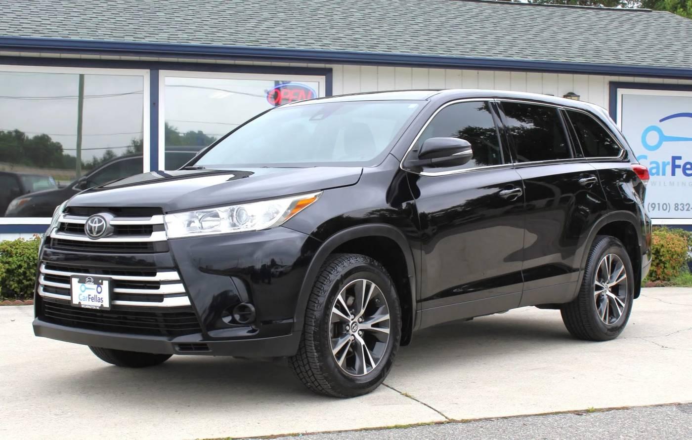 2019 Toyota Highlander LE in Wilmington NC For Sale - Image 1