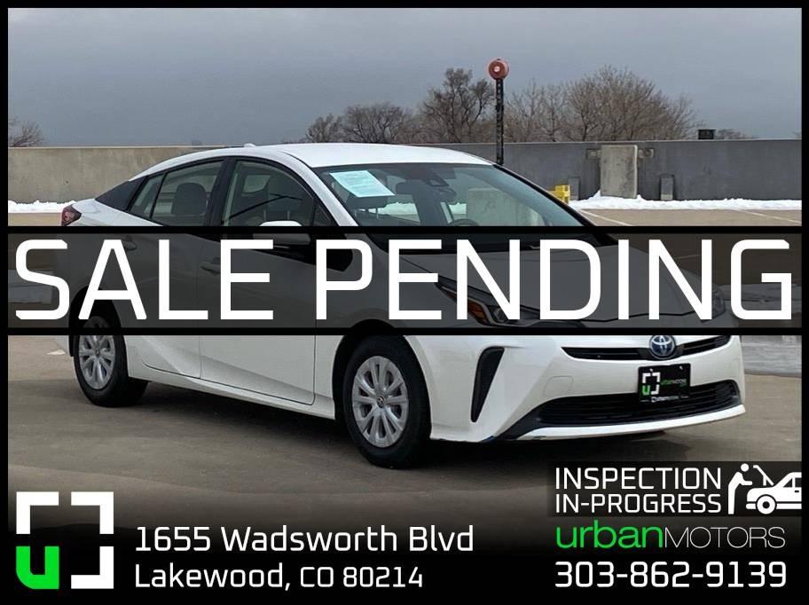 2019 Toyota Prius L Eco in Lakewood CO For Sale - Image 1