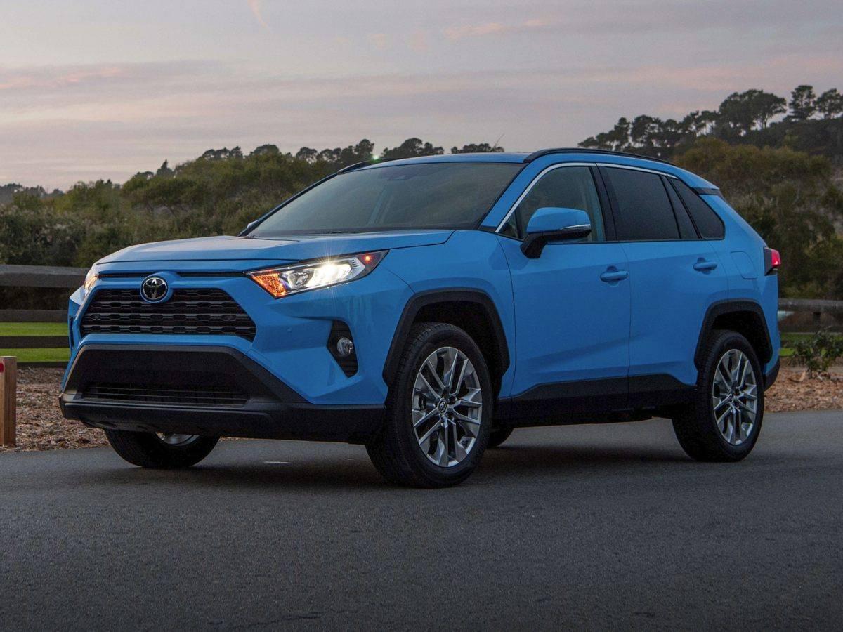 2019 Toyota RAV4 LE in Franklin TN For Sale - Image 1