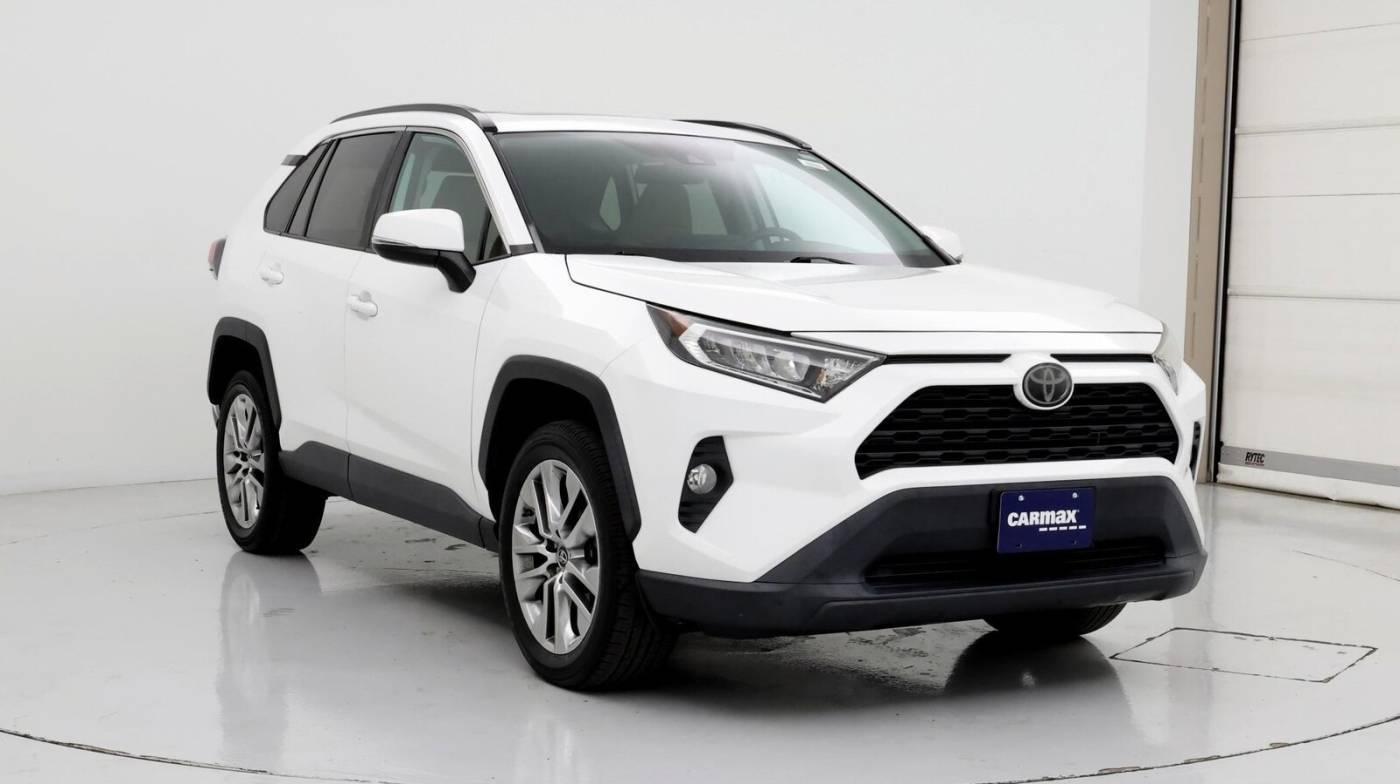 2019 Toyota RAV4 XLE Premium in Inglewood CA For Sale - Image 1