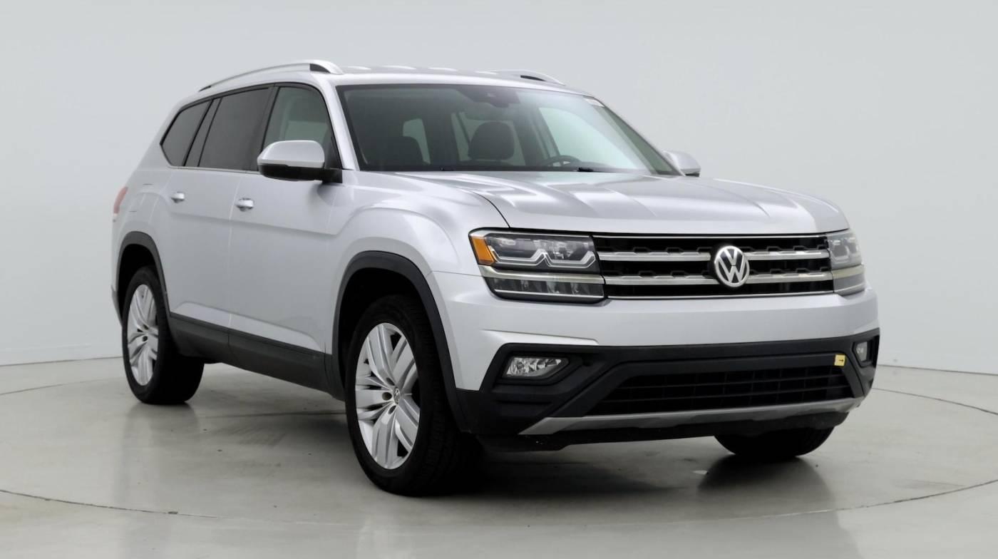 2019 Volkswagen Atlas SE with Technology in Inglewood CA For Sale - Image 1