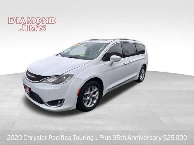 2020 Chrysler Pacifica Touring L Plus in West Allis WI For Sale - Image 1