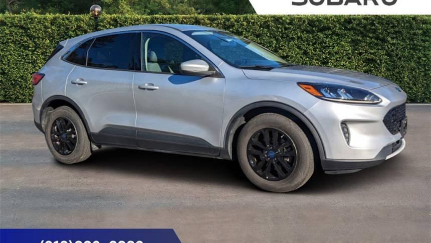 2020 Ford Escape SE in Pooler GA For Sale - Image 1