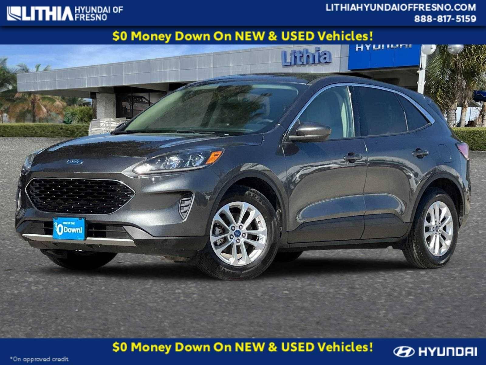 2020 Ford Escape SE in Fresno CA For Sale - Image 1