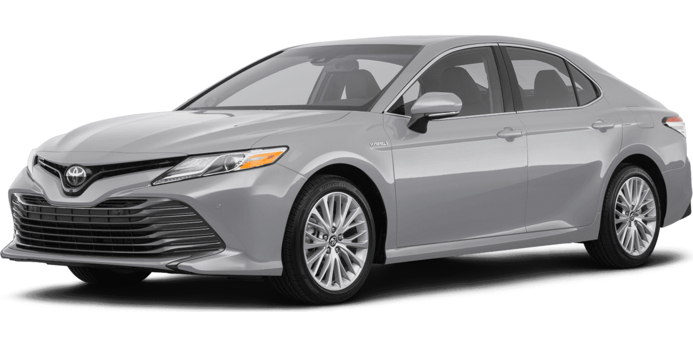 2020 Toyota Camry Hybrid XLE in Burlington NC For Sale - Image 1