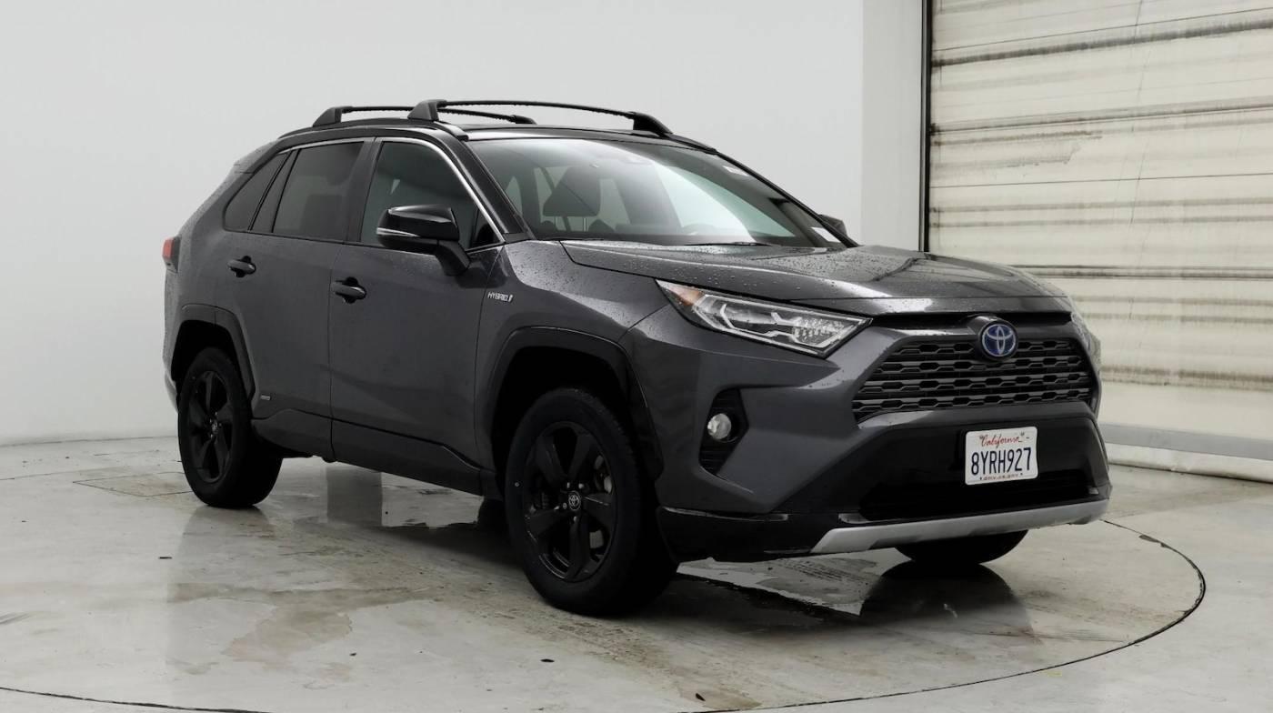 2020 Toyota RAV4 Hybrid XSE For Sale - Image 1