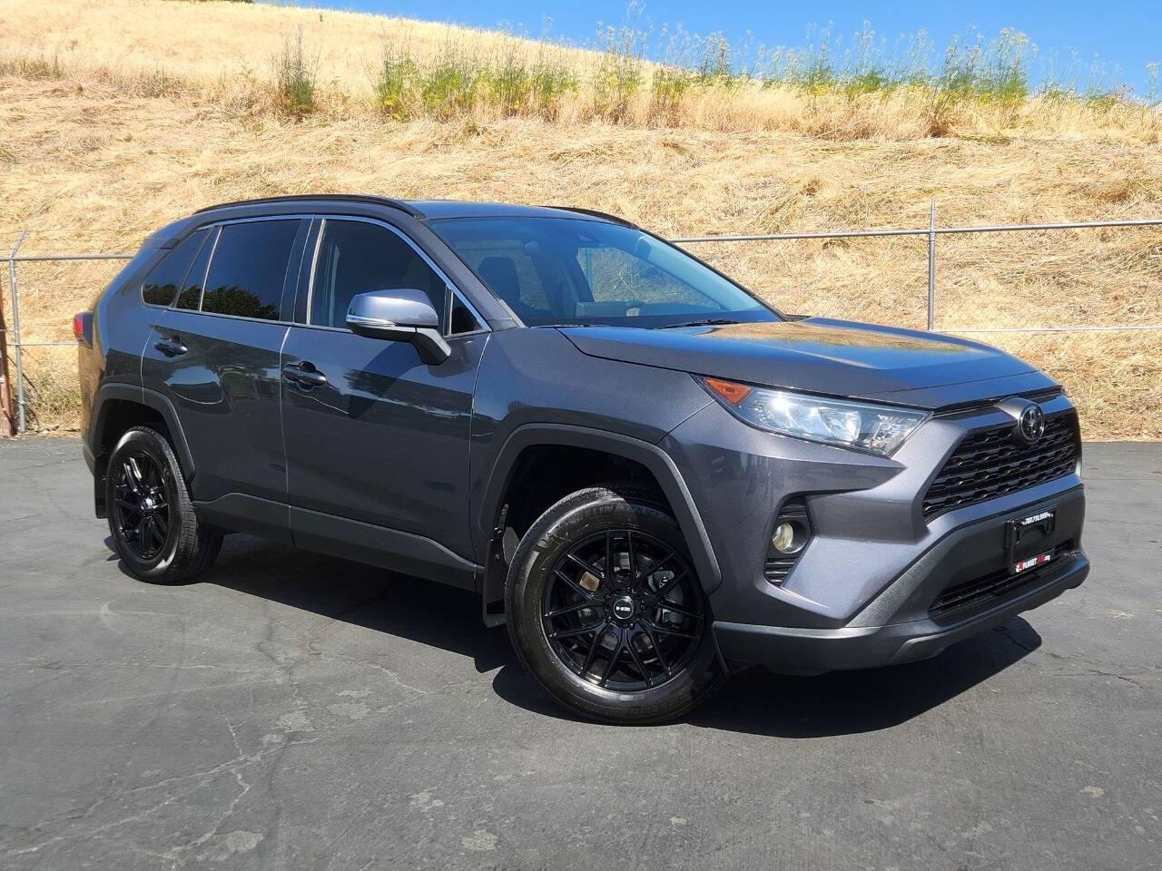 2020 Toyota RAV4 LE in Fairfield CA For Sale - Image 1