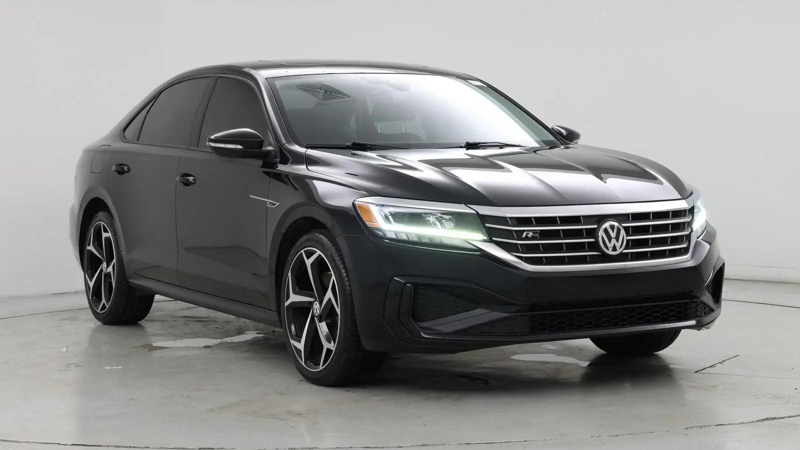 2020 Volkswagen Passat R-Line in Birmingham AL For Sale - Image 1