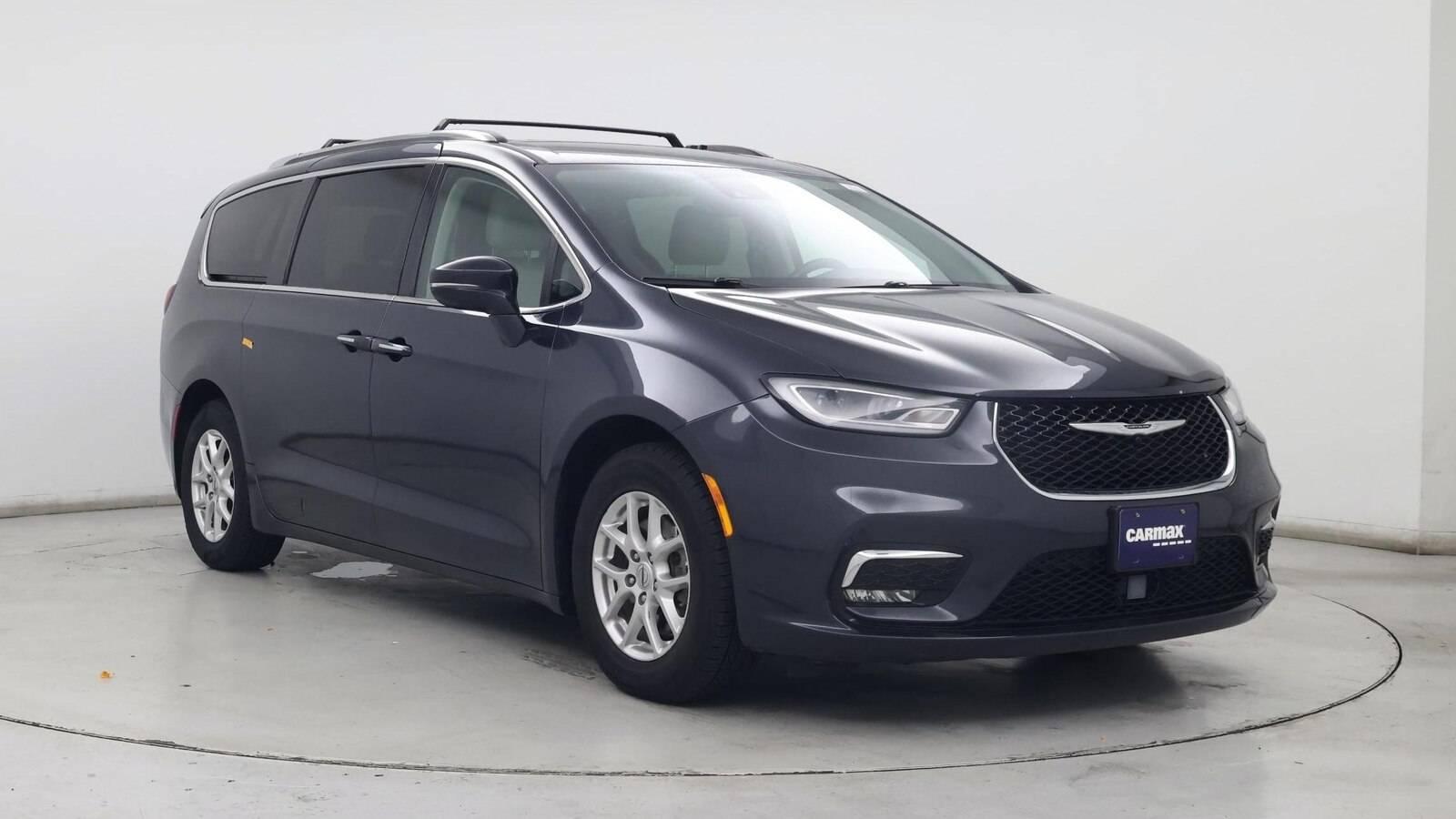 2021 Chrysler Pacifica Touring L in Birmingham AL For Sale - Image 1