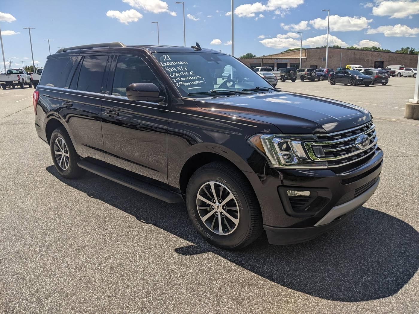 2021 Ford Expedition XLT in Fuquay-Varina NC For Sale - Image 1