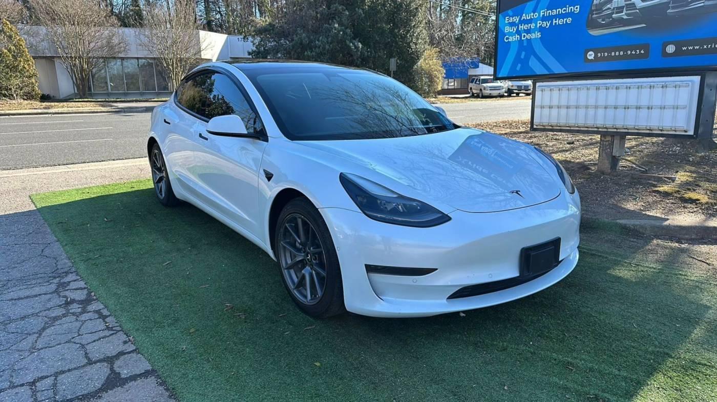 2021 Tesla Model 3 Standard Range Plus in Raleigh NC For Sale - Image 1