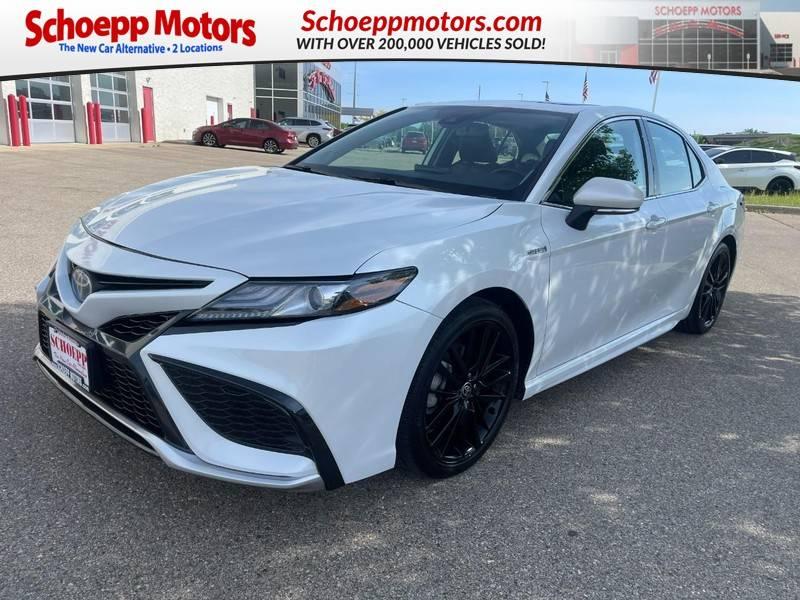 2021 Toyota Camry Hybrid XSE in Middleton WI For Sale - Image 1