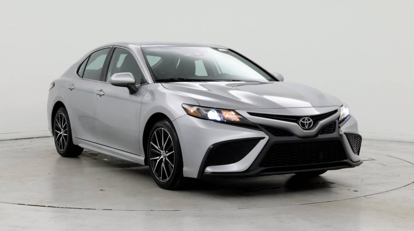 2021 Toyota Camry SE in Inglewood CA For Sale - Image 1