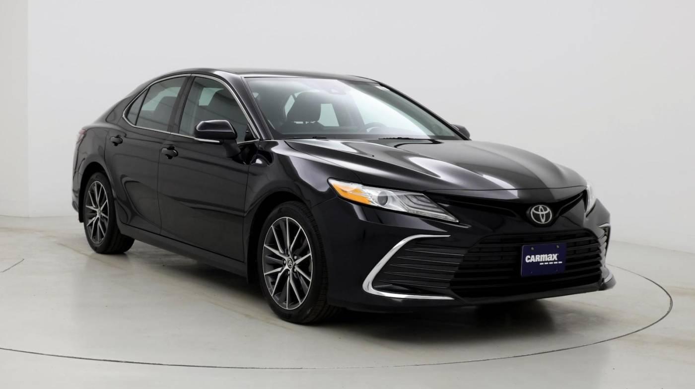 2021 Toyota Camry XLE in Inglewood CA For Sale - Image 1