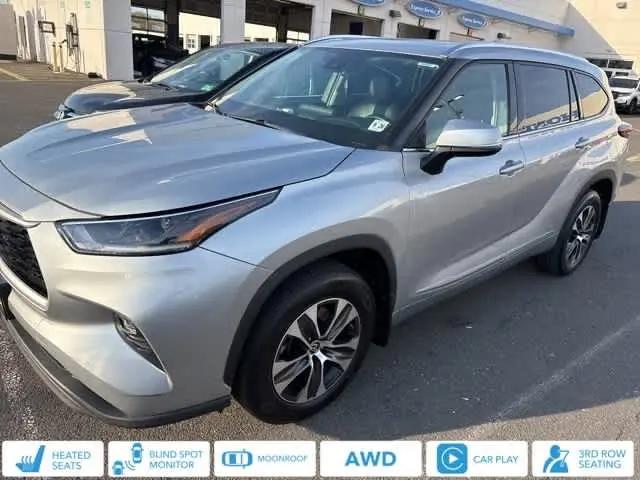 2021 Toyota Highlander XLE in Union NJ For Sale - Image 1